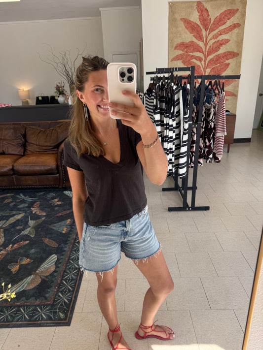 Alanis V-Neck